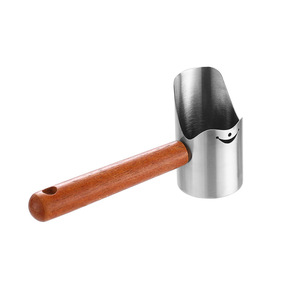 Pala para arena de gatos de acero inoxidable con mango de madera, gran capacidad, forma ovalada, para suministros de mascotas - Product Image 5