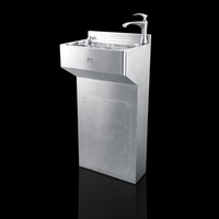 Lavabo sur pied en acier inoxydable Project Spec avec couvercle d'accès frontal et rebord anti-éclaboussures surélevé pour la rénovation des toilettes publiques