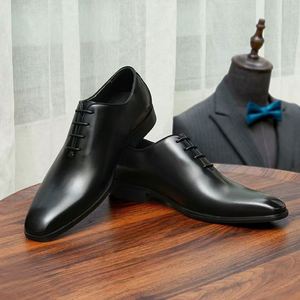Dernier design – Chaussures habillées en cuir blanc élégantes pour hommes, idéales pour mariage et affaires - Product Image 3