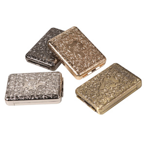Nuovo Portasigarette Portatile Futeng in Metallo Dorato Inciso, Stile <span class=keywords><strong>Thomas</strong></span> Shelby, Lussuoso e Classico, Vintage, 16 Pezzi, Quadrato, Lucidato, con Tre Aperture - Product Image 1