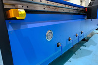 Machine de fraisage CNC 1500x3000x200mm avec changeur d'outils manuel et table à vide en PVC durable