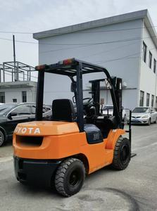 For <b>Used</b> Diesel Engine Forklift 3 Ton Stacker Side Shift <b>Pallet</b> Truck - Product Image 3