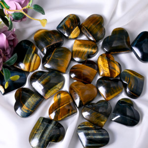 Venta al por mayor de piedras de cristal natural pulido en forma de corazón, piedra de palma tallada, ojo de tigre azul en forma de corazón para regalo - Product Image 6