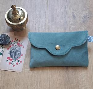 Бархатный мешочек с персонализированным логотипом для косметики, средств по уходу за кожей и карт Таро, с откидной крышкой - Product Image 3