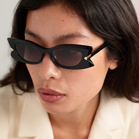 Nouvelles Lunettes de Soleil 2026 au Design Unique pour Femmes, Protection UV400, Lunettes de Luxe Classiques, Logo Personnalisé, Vente en Gros, Modèles Modernes