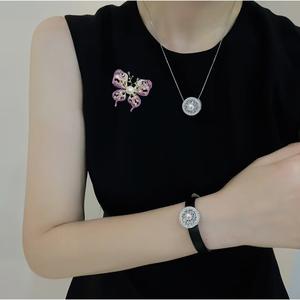 Broche de Mariposa con Incrustaciones de Cobre y Circonita, Decoración de Collar con Perla de Agua de Mar Dinámica, Diseño Creativo, Clip para Ropa, Moda para el Pecho - Product Image 4