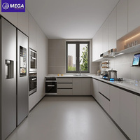 Ensemble complet d'armoires de cuisine modernes sur mesure, bicolores gris clair et blanc, pour projets d'appartements, OEM ODM