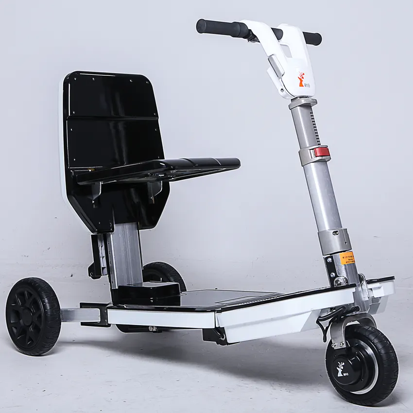 Goedkope Prijs Elektrische Scooter Mobiliteit Bagage Vorm Opvouwbare Lichtgewicht Bagage Scooter Voor Ouderen