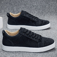Chaussures plates à lacets et à semelle souple pour hommes Chaussures de sport décontractées Baskets noires brillantes Rhinestones Chaussures de marche pour