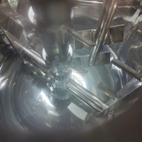 Machine de fabrication de fromage à la crème de levage hydraulique 200L Machine de mélange homogénéisateur supérieur Mélangeur planétaire sous vide Machine de fabrication de pommade