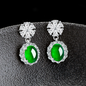 Pendientes de jadeíta natural auténtica de grado A, en forma de huevo, color verde jade, con plata S925, estilo femenino. - Product Image 1