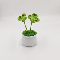 Plante artificielle en pot miniature au crochet fait main, tissée à la main, pour décoration intérieure, cadeau, ornement pour tableau de bord de voiture et maison