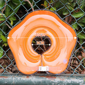 Collier de cou gonflable pour bébés, 40 cm, réglable, jouet de bain, flotteur de sécurité pour enfant, couleur orange - Product Image 1