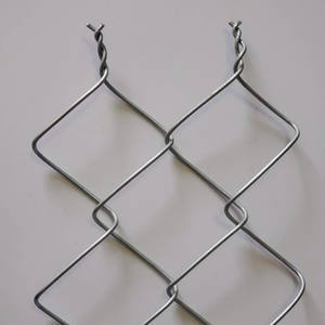 Clôture en treillis métallique galvanisé Cyclone pour élevage de volailles et animaux - Product Image 5