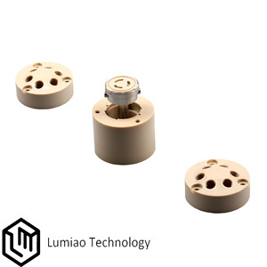 Pièces usinées de précision sur mesure Lumiao Technology PEEK, tolérance 0,01, composants usinés CNC - Product Image 1