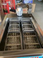 Machine à fabriquer des sucettes glacées et des bâtonnets de jus Fomax entièrement automatique, approuvée CE, portable, de qualité supérieure et longue durée de vie