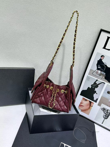 Bolso de Hombro Casual de Cuero PU Acolchado Geométrico de Lujo y Alta Calidad, Estilo Diseñador Vintage para Mujer, Venta al Por Mayor - Product Image 5