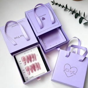 Caja de Regalo Cuadrada de Lujo con Impresión Digital Personalizada y Reciclable, con Cajón para Joyería, Perfumes y Anillos - Product Image 1