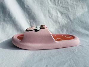 Ciabatte con Stampa Mucca Rosa da Donna 36-41, Suola in EVA Ammortizzata, Per Tutte le Stagioni, Punta Aperta, Tomaia in PVC, Fodera in PU - Product Image 6