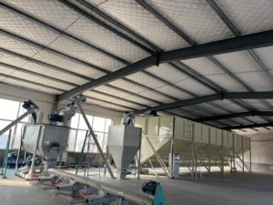 Sistemi di alloggiamento modulare prefabbricati in acciaio per suini, installazione rapida di edifici per allevamenti di pollame, struttura leggera - Product Image 4