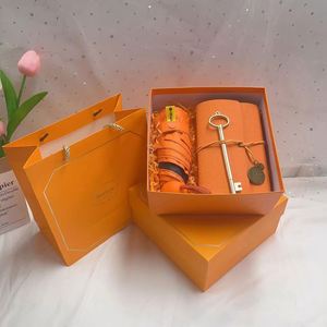 New Stock Ideas 2023 Gift Sets for Women New Style Christmas Gifts for Her Promotional Corporate Gift Set for Staff Colleague - Product Image 6