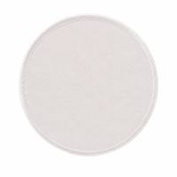 Set de table rond MJS en satin blanc tissé avec bordure brodée pour hôtels et restaurants, logo personnalisé disponible