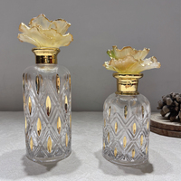 Botella de Perfume Ecológica Hecha a Mano Crystal Coast con Diseño Rayado y Grabado en Oro, Estilo Tradicional Moderno para el Hogar