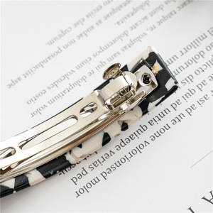 <span class=keywords><strong>Barrettes</strong></span> à <span class=keywords><strong>cheveux</strong></span> élégantes pour femmes, en acétate, avec clip à ressort en forme de plaque acide - Product Image 1