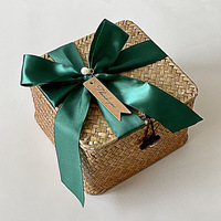 Panier cadeau en jonc de mer tressé à la main avec couvercle, boîte de rangement décorative pour cadeaux de mariage et organisation de la maison