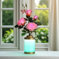 Lampe de chevet électrique USB de style INS moderne Vase à fleurs en rose personnalisé Ornements en matériau ABS pour table de chambre à coucher de bar moderne