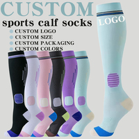 Chaussettes de sport professionnelles personnalisées pour femmes, en gros, pour la course, le basketball, le football, confortables, montantes, rayées, avec revers tricoté