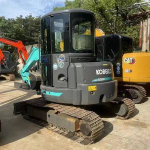 Excavatrice Kobelco SK55 d'occasion de 5 tonnes, modèle 2020, moteur d'origine japonais, boîte de vitesses, pompe, roulement - noyau inclus, excavatrice à chenilles hydraulique - Product Image 2