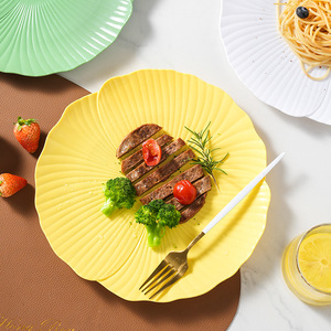 Petal Shape Dinner <b>Plate</b> Plastic 10.2 In Solid Color For Steak <b>Pasta</b> Salad Party Use - Product Image 3