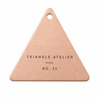 Étiquettes métalliques rectangulaires noires personnalisées pour sacs, fixation par rivets, dimensions sur mesure en aluminium pour sacs à main et articles en cuir