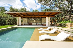 Tumbona Moderna para Piscina con Estantes Superficiales, Compatible con Todos los Tipos de Piscinas, para Tomar el Sol Junto a la Piscina - Product Image 2
