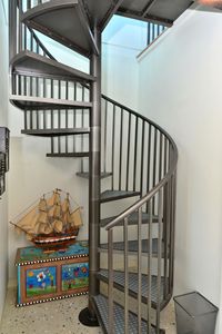 <span class=keywords><strong>Escalier</strong></span> flottant moderne en métal de haute qualité et durable pour l'intérieur des villas - Product Image 3