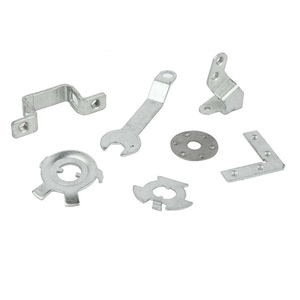 Chất Lượng Cao Nhỏ Phẳng Mùa Xuân <span class=keywords><strong>Clip</strong></span> Tùy Chỉnh Nhà Sản Xuất Dây Thép Không Gỉ Hình Thành OEM Kim Loại Dập Các Bộ Phận Tấm Kim Loại Mô Hình - Product Image 4