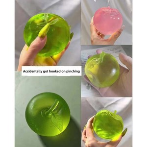 Jouet à pincer en plastique à rebond lent, anti-stress, rose, en forme de pomme, à <span class=keywords><strong>la</strong></span> maltose, pour <span class=keywords><strong>la</strong></span> décompression musicale et <span class=keywords><strong>la</strong></span> gestion de l'agression, pour jeunes, à offrir - Product Image 4