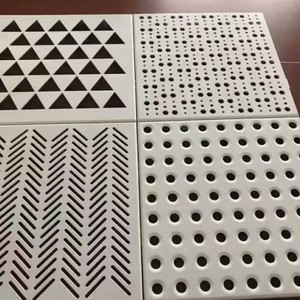 Tôle perforée en <span class=keywords><strong>aluminium</strong></span> 4x8 pieds, série 1000 3000, surface prélaquée, perforations carrées, triangulaires et irrégulières - Product Image 1