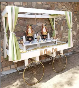 Suministros para fiestas de bodas Carrito de dulces Exhibición Carro plegable de madera con ruedas para niños Decoración de fiesta blanca Carro de dulces de flores