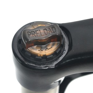 Horquilla Delantera para Bicicleta de Montaña Bolany FKM001 de 26 Pulgadas, Aleación de Aluminio, Suspensión con Resorte Helicoidal, Eje QR con Absorción de Impactos - Product Image 5