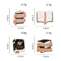 Broches décoratives en émail à thème de livres de dessins animés pour enseignants, étudiants, sacs à dos, vêtements, sacs, vestes, cadeaux éducatifs