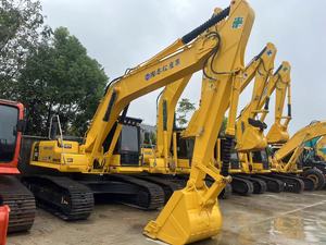 Excavateur sur chenilles Komatsu d'occasion PC240/PC200/PC220 à faible durée de fonctionnement, moteur de pompe de haute qualité, puissance de 24 tonnes et 180kW en vente - Product Image 5