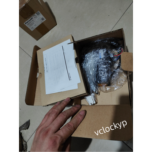 GYS500DC1-C8B NUEVO MOTOR SERVO AC Fuji GYS500DC1-C8B - Product Image 4
