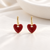 KAVNAR Boucles d'oreilles cœur rouge émail vin laiton doré or 14K vintage