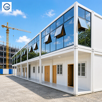 Maison préfabriquée en conteneur à deux étages avec mur en verre modulaire, fenêtre à auvent, bureau temporaire, dortoir pour le personnel, structure en acier