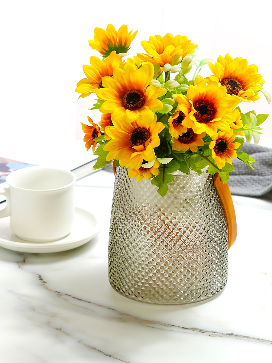 Factory Produced Wholesale Glass Flower Vase for Home Decor