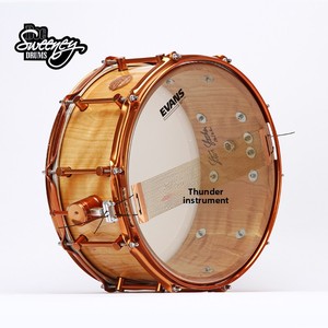 Tambourin <span class=keywords><strong>Doc</strong></span> Sweeney fait main en bois massif de bouleau, 14x7 pouces, avec accastillage en cuivre et Hawk - Product Image 2