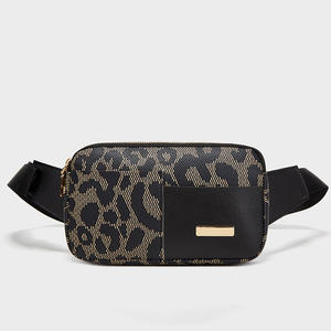Sac rétro pour femme en cuir imperméable motif léopard, sac banane de créateur, vente en gros directe usine - Product Image 4