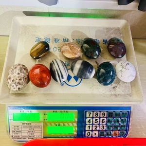 Wholesale Natural <strong>Red</strong> Jasper Carved Tiger Eye Palm <strong>Stone</strong> High Quality Lapis Lazuli for Home Decoration - Product Image 5